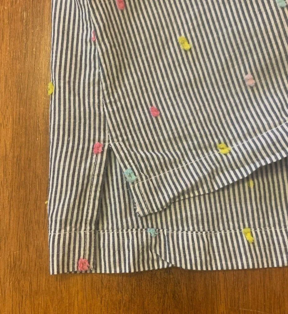 Crown & Ivy Top XL Navy White stripes multi colored yarn dots sleeveless Ruffle - Image 5