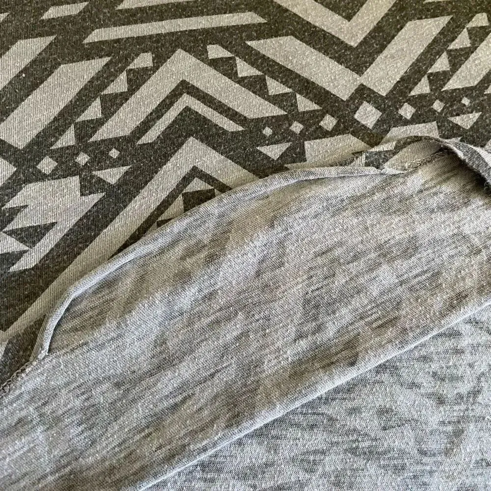 Victorias Secret Pink I Hate Running Graphic Tank Black Grey Aztec Green L #1231 - Image 9