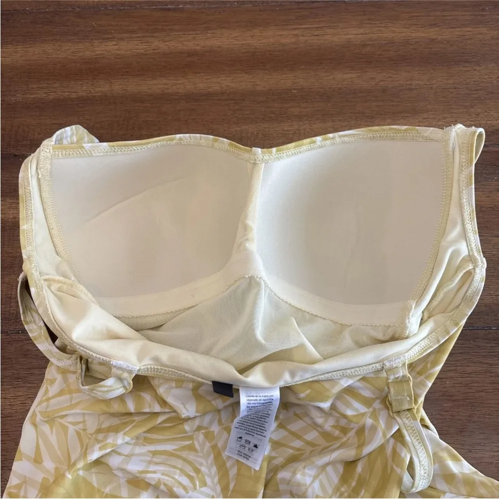 Nip Tuck Women’s 1 Piece Swimsuit Size 8 Venetian Palms Bathing Suit Yellow - Image 7