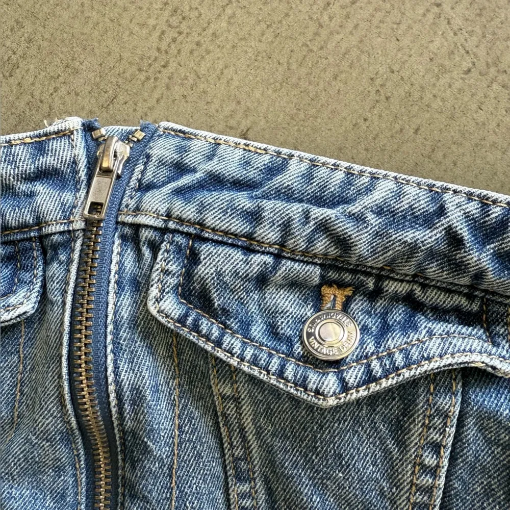 Stradivarius / ASOS purchased / denim zip through corset top / medium blue - Image 12