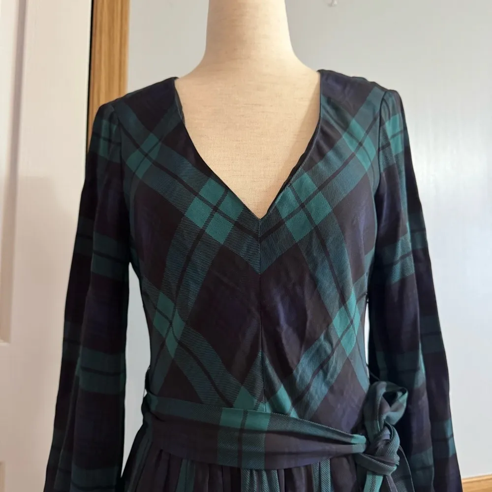 J.Crew Long Sleeve Black Watch Plaid Dress Size 4 - Image 5