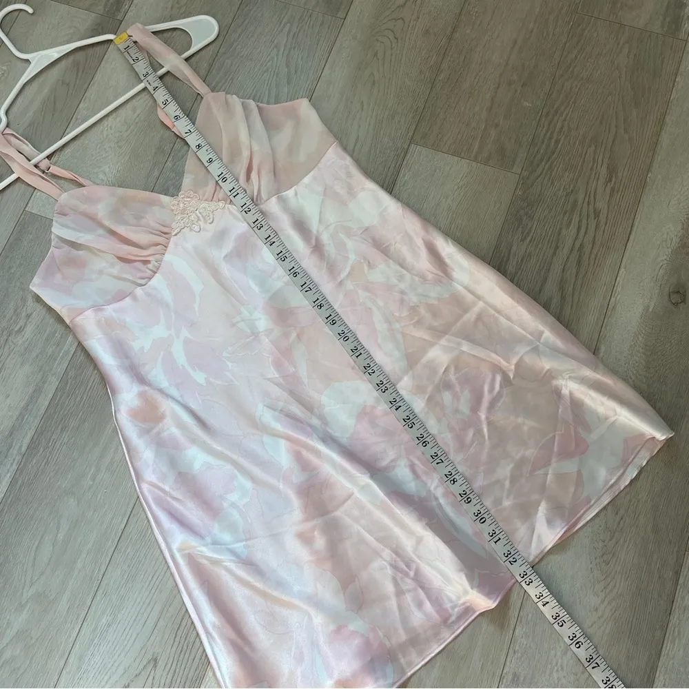 Gilligan & O'Malley Satin Slip Dress Pink (medium) semi sheer floral pastel y2k - Image 4