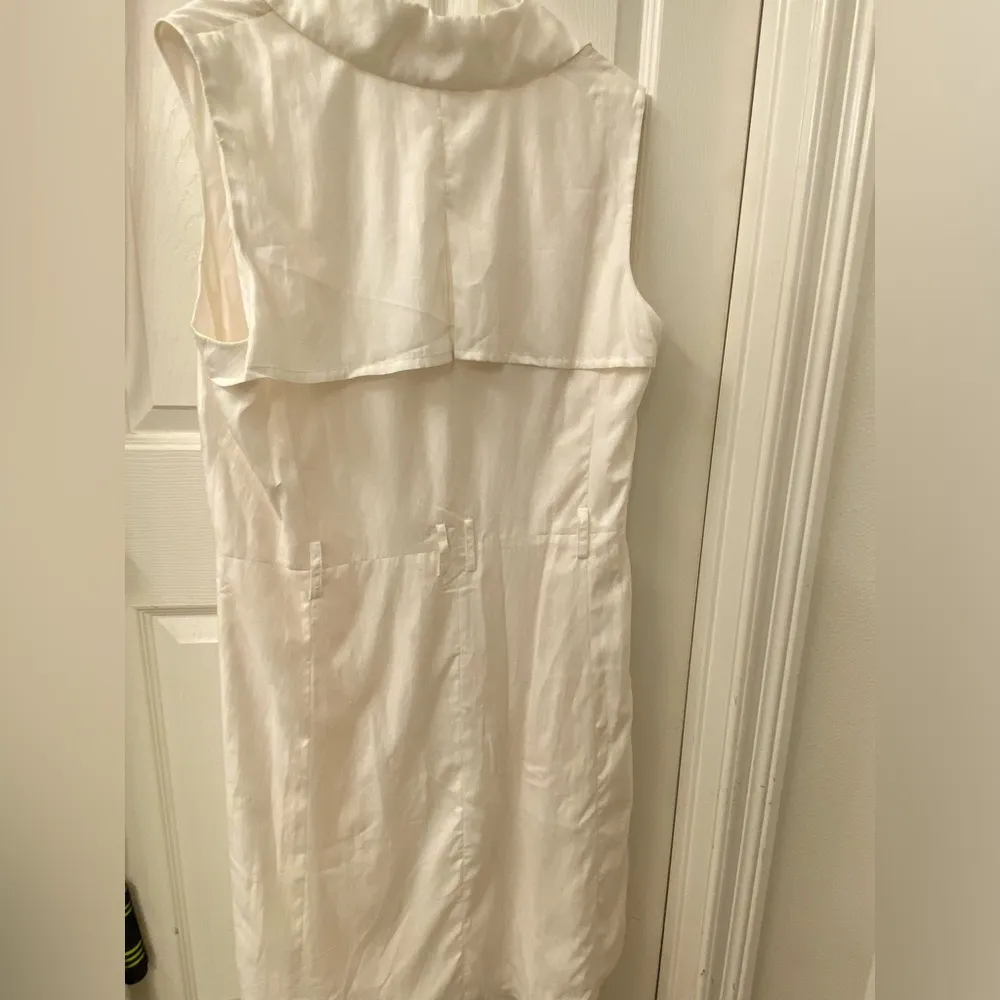 White House Black Market Trench CT size  large - Image 4