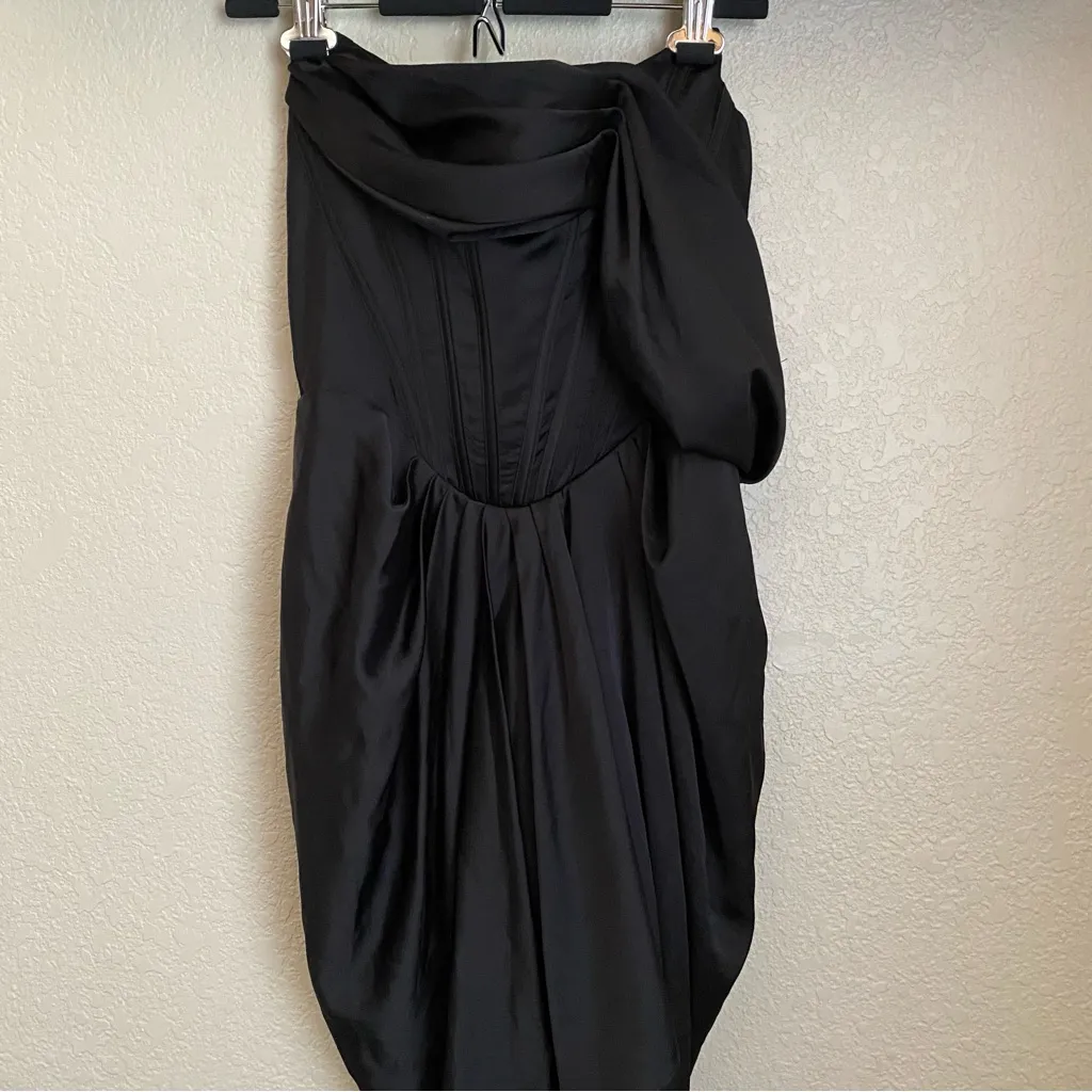 House of CB Janis Dress size medium NWOT‎ black RARE - Image 7