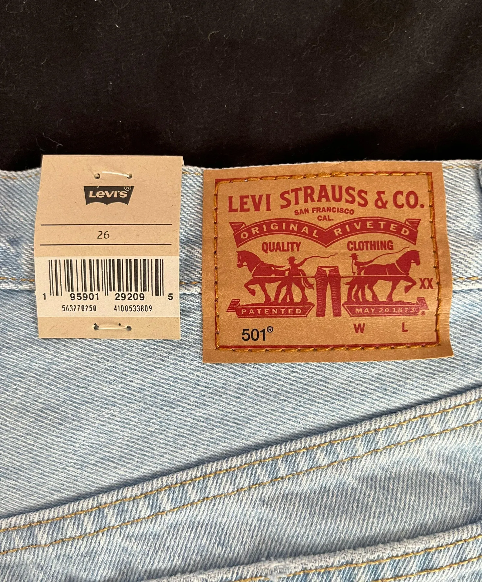 Levi’s 501 High-Waisted Denim Shorts - Image 3