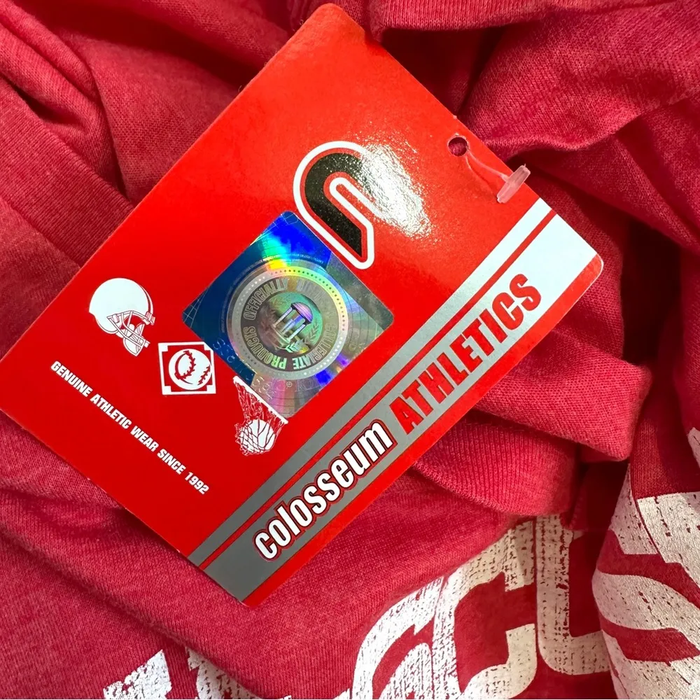 Wisconsin Badgers Long Sleeve Top Women's XL Red Tee T Shirt College UW Madison - Image 5