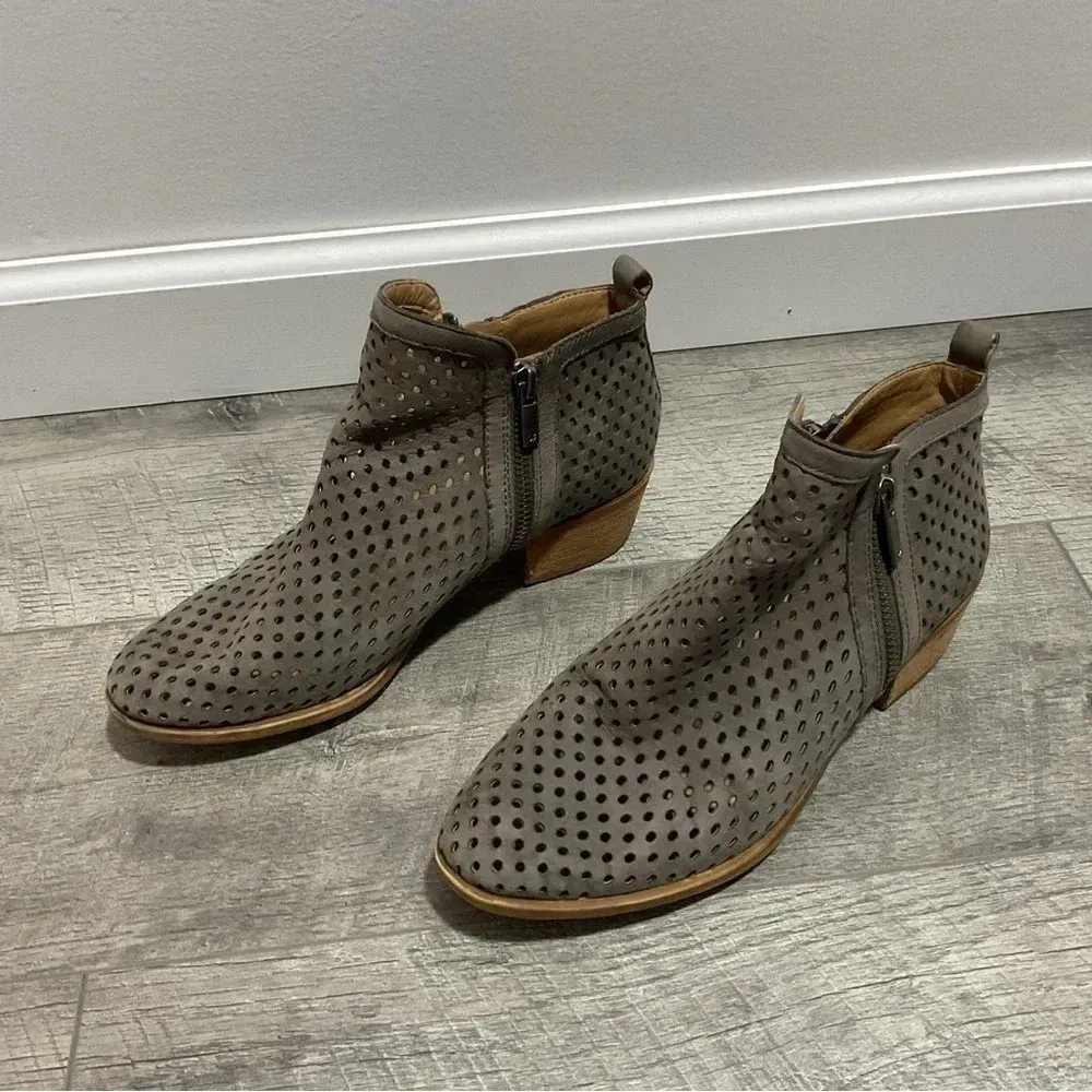 Lucky Brand Perforated Basel Ankle Boots Size 7‎ - Image 3