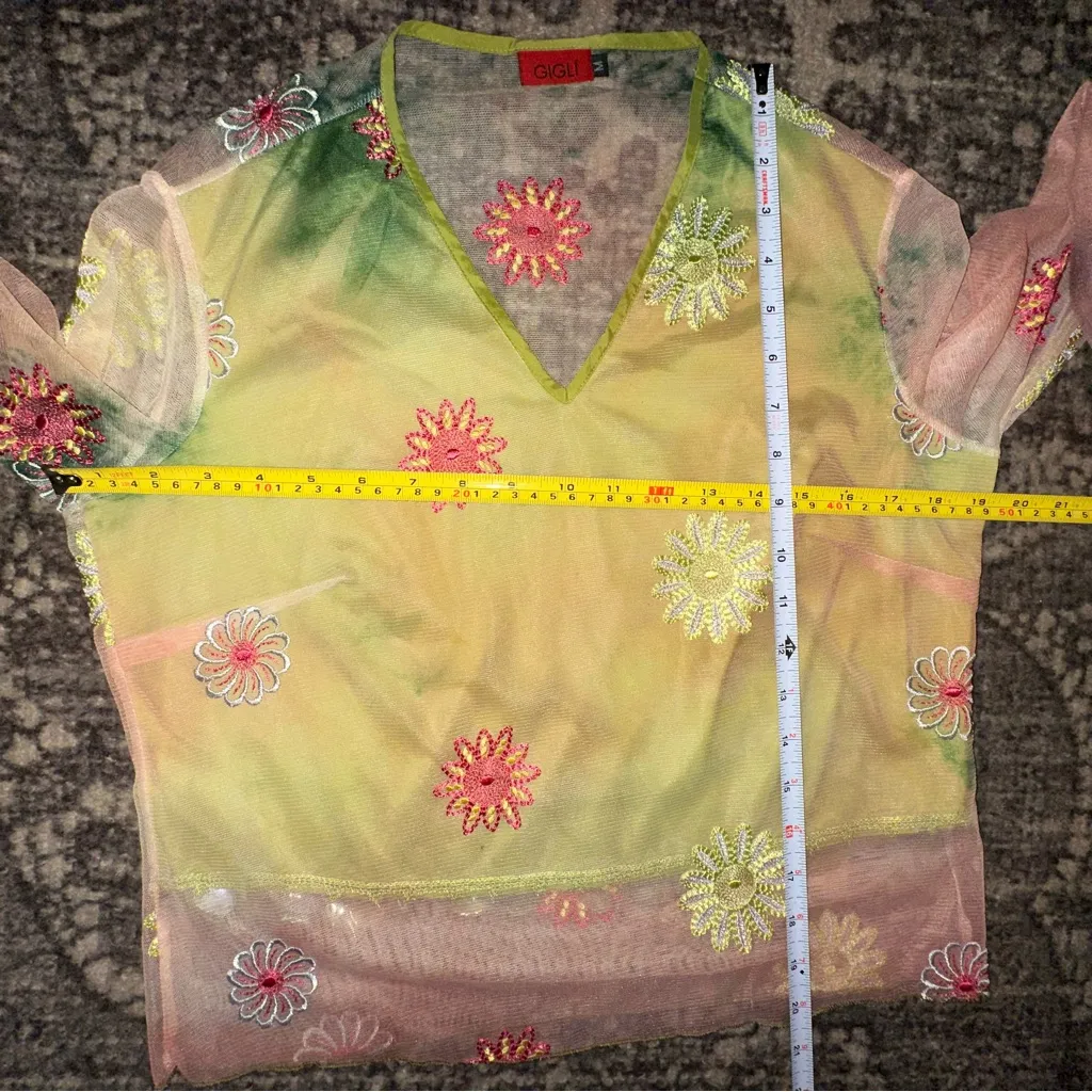 Gigli Women’s Size M Light Green Floral Embroidered Mesh Long Sleeve Top Size M - Image 6