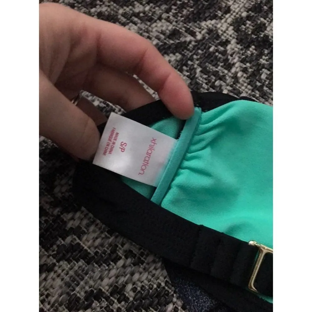 Bikini top‎ bundle womens small billabong and xhilaration - Image 2