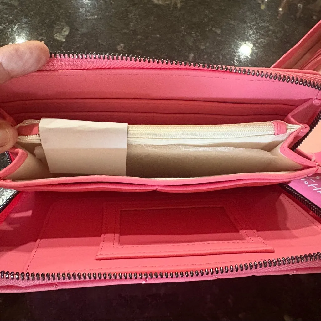 Betsey Johnson Fuchsia Wristlet Clutch
FIRM ON PRICE - Image 5