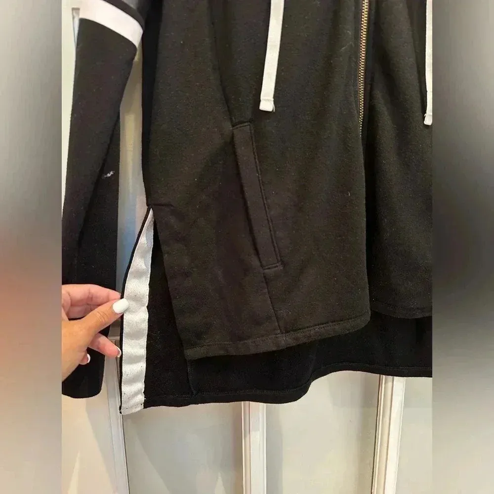 Vintage Juicy Couture Y2K Queen's Crown Lightweight Hoodie Black Size Medium M - Image 9