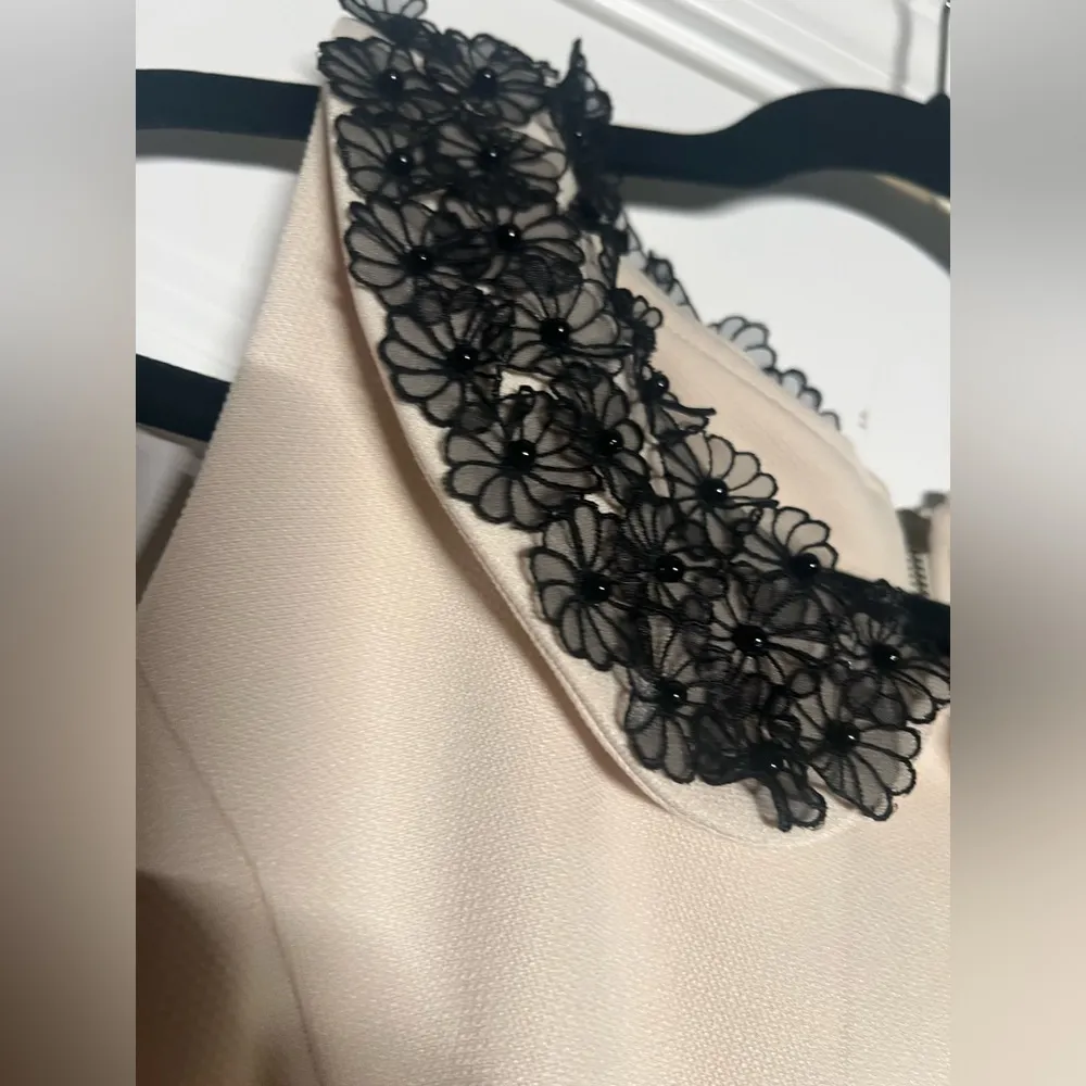 DARLING London size S cream / black flower embellished stretch pencil Dress - Image 3