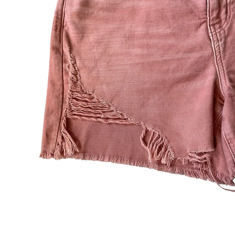 women's size 6 faded coral ripped and frayed soft jean shorts - Image 5