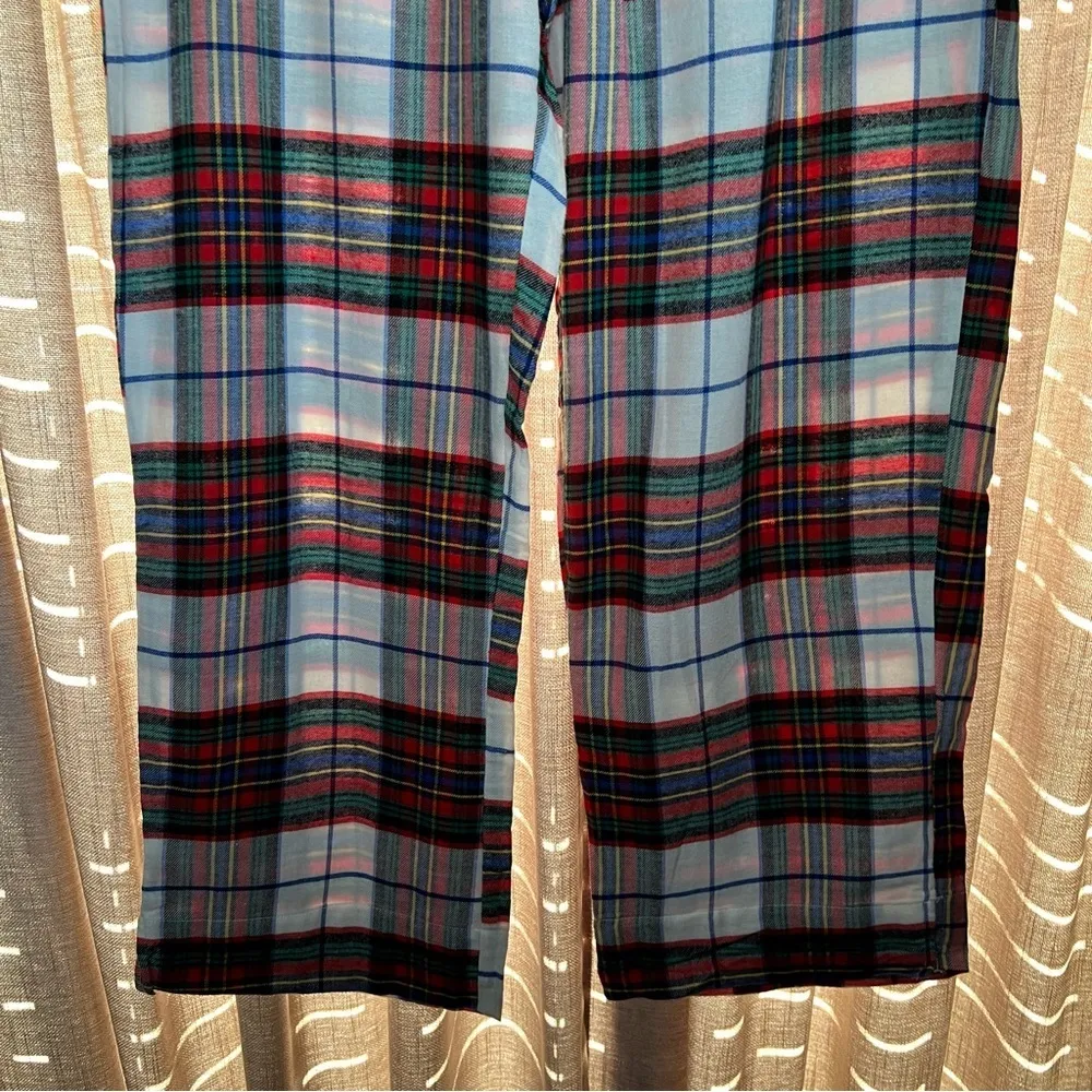 LOVE By Gap Red Plaid Flannel Pajama Two Piece Set Size Medium - Image 5