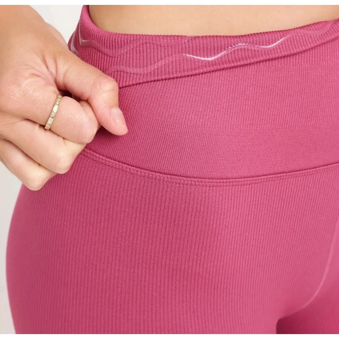 $78 New Revolve Spiritual Gangster Love Scult 7/8 leggings - pink haze - XS/S - Image 3