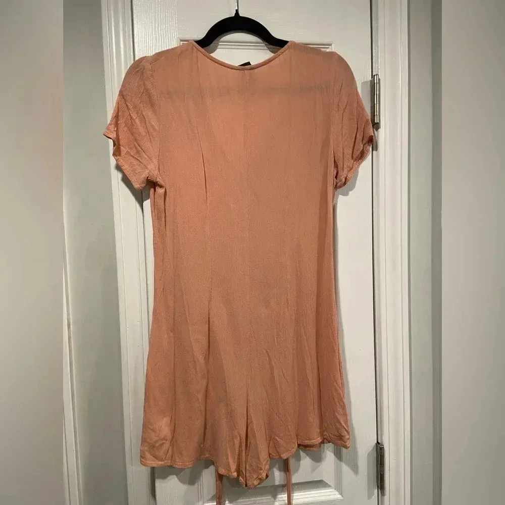 Wild Fable Dusty Pink Belted Short Sleeve Henley Romper Shorts One Piece Size M - Image 10