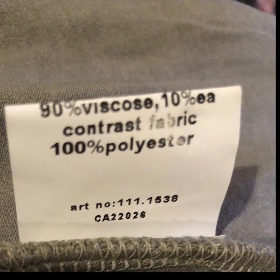 NWT SEQUIN BOAT NECK RUNCH SIDE DRESS BAT WINGS Green Size 10 - Image 7