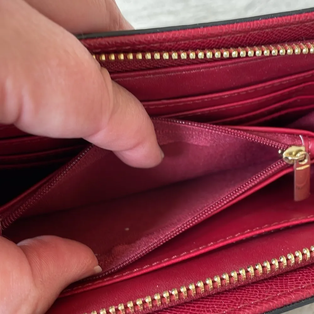 Aldo Zippy Wallet - Image 9