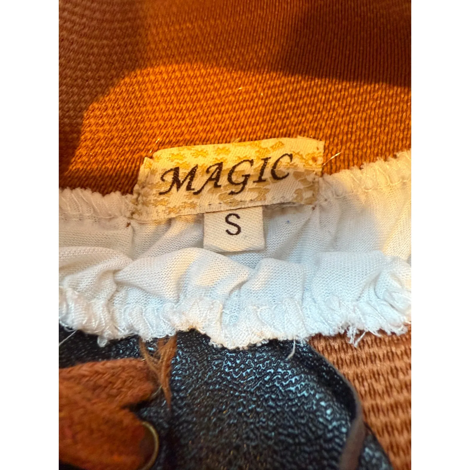 Magic Women's White High Low Skirt Boho Brown Belt Smocked Waist Size Small - Image 4