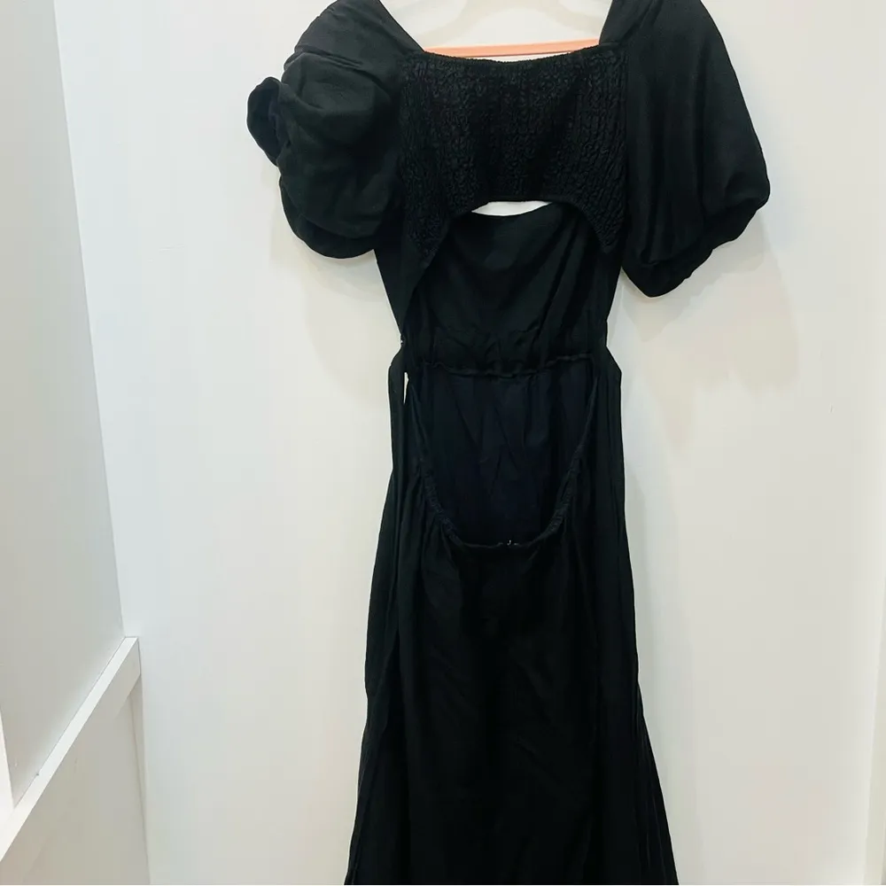 ASTR the Label Angeles Midi Cut Out Dress black size Large - Image 6