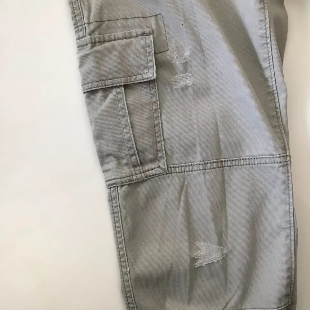 Abercrombie & Fitch Skinny Fit Khaki Cargo Pants Size 6 - Image 6