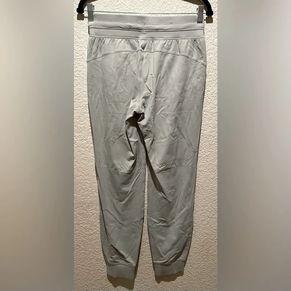 NWT Lululemon Ready To Rulu Joggers Green Fern Size 6 - Image 8