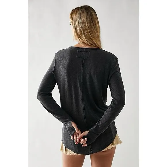 NWOT Free People x We The Free It's A Secret Long Sleeve Tee Gray Size Small - Image 2