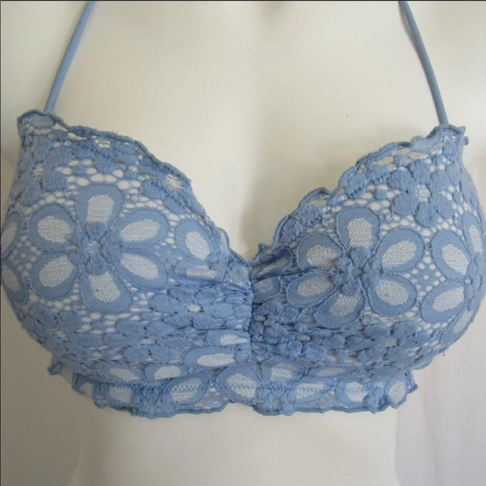 ✨VS Lace Getaway Halter Bikini Top✨ - Image 6