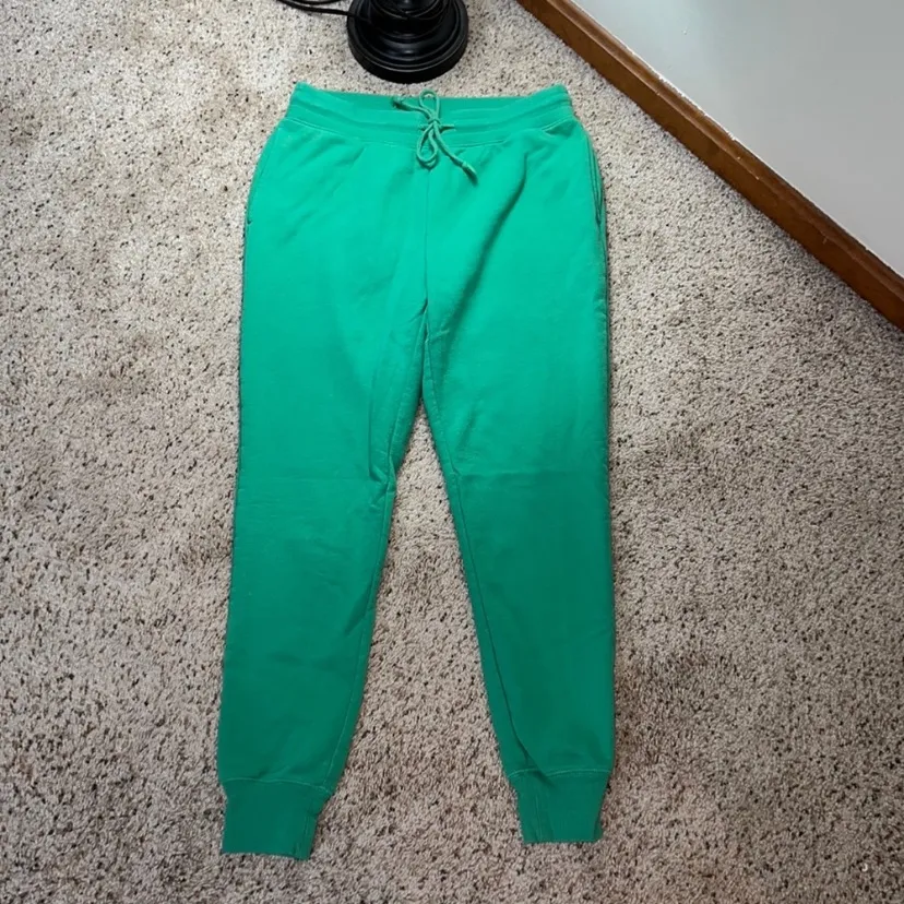 Wild fable high rise sweatpants joggers M - Image 3