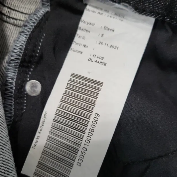 Doteks Design Room Jeans Size 2 26"x29" Women's Skinny Jeans Stretch Distressed Destroyed - Image 7