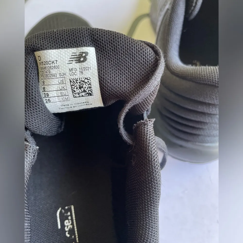 New Balance Black Women's US Size 8 - Image 6