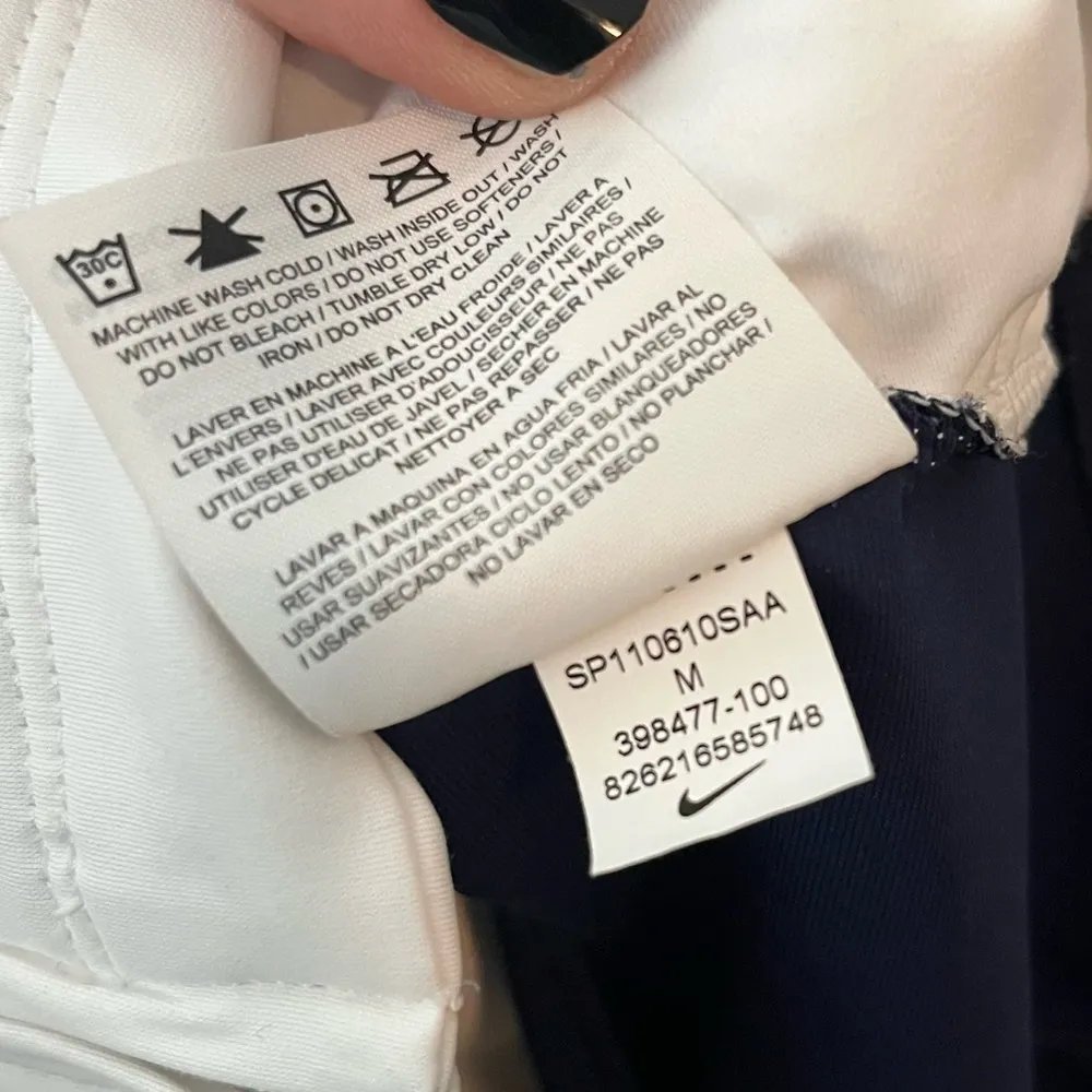 White and Navy Nike Golf Dri-Fit Jacket Size M - Image 7