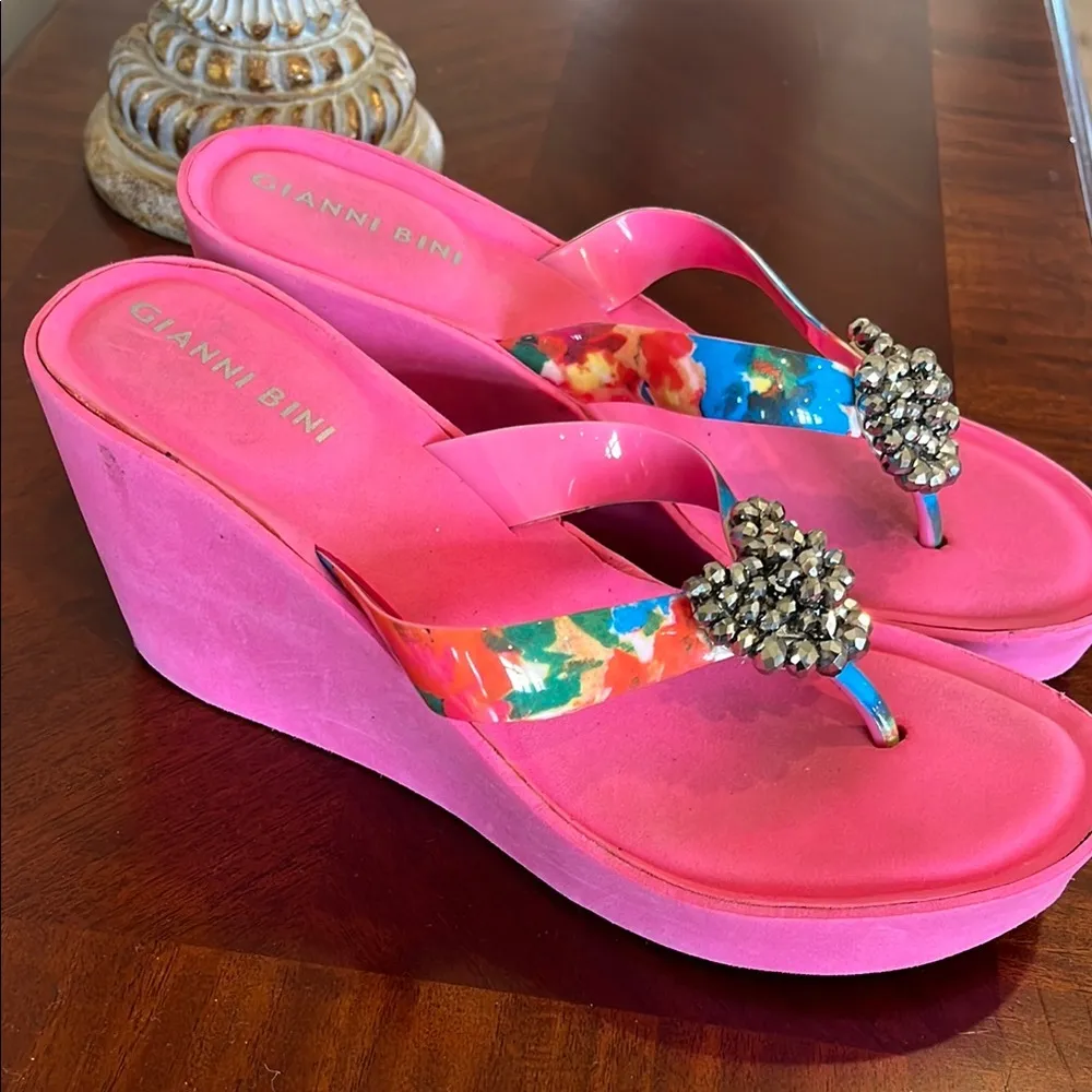Gianni Bini Pink Jeweled Sandals - Image 3