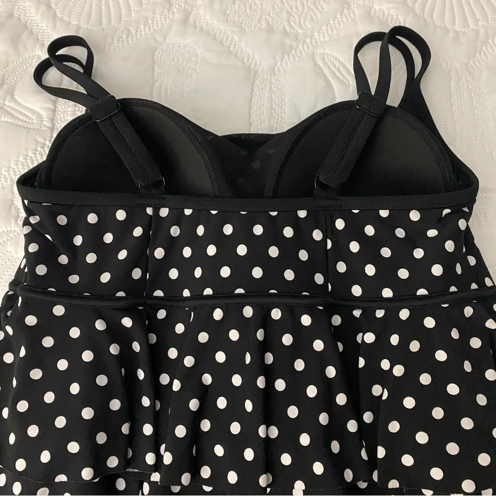 Inches Away polka dot ruffle one piece swimsuit 16W - Image 7
