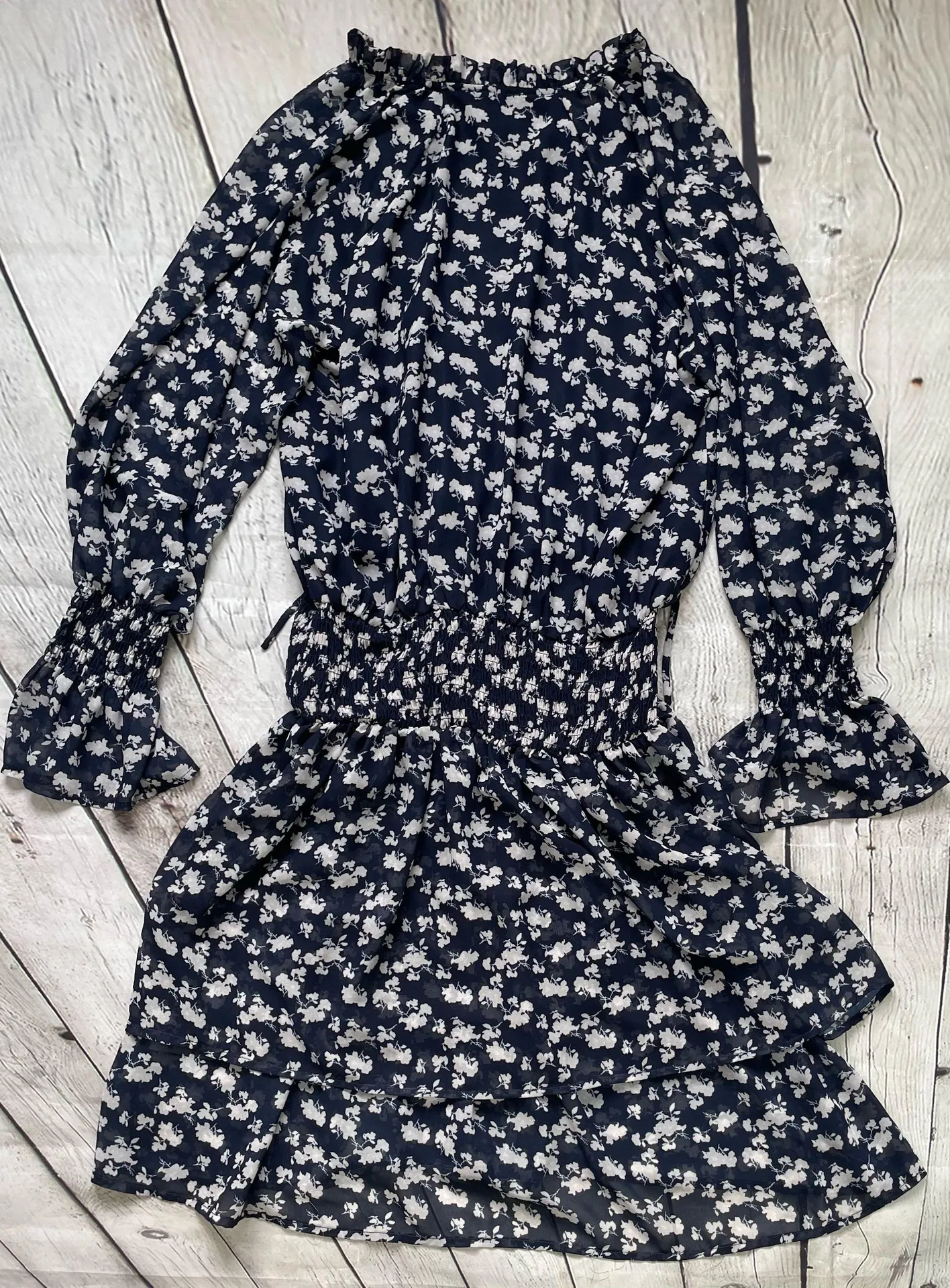 Navy Smocked Ditzy Floral Print Dress NWT! - Image 5