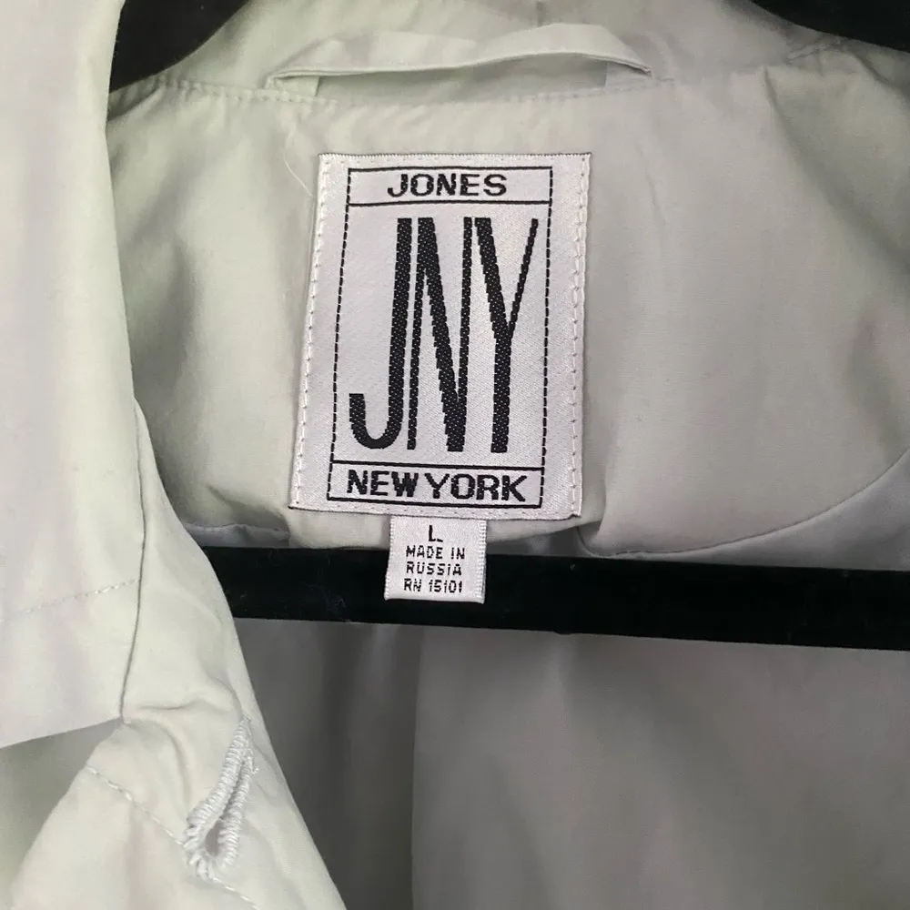 Vintage Jones New York trench coat - Image 7