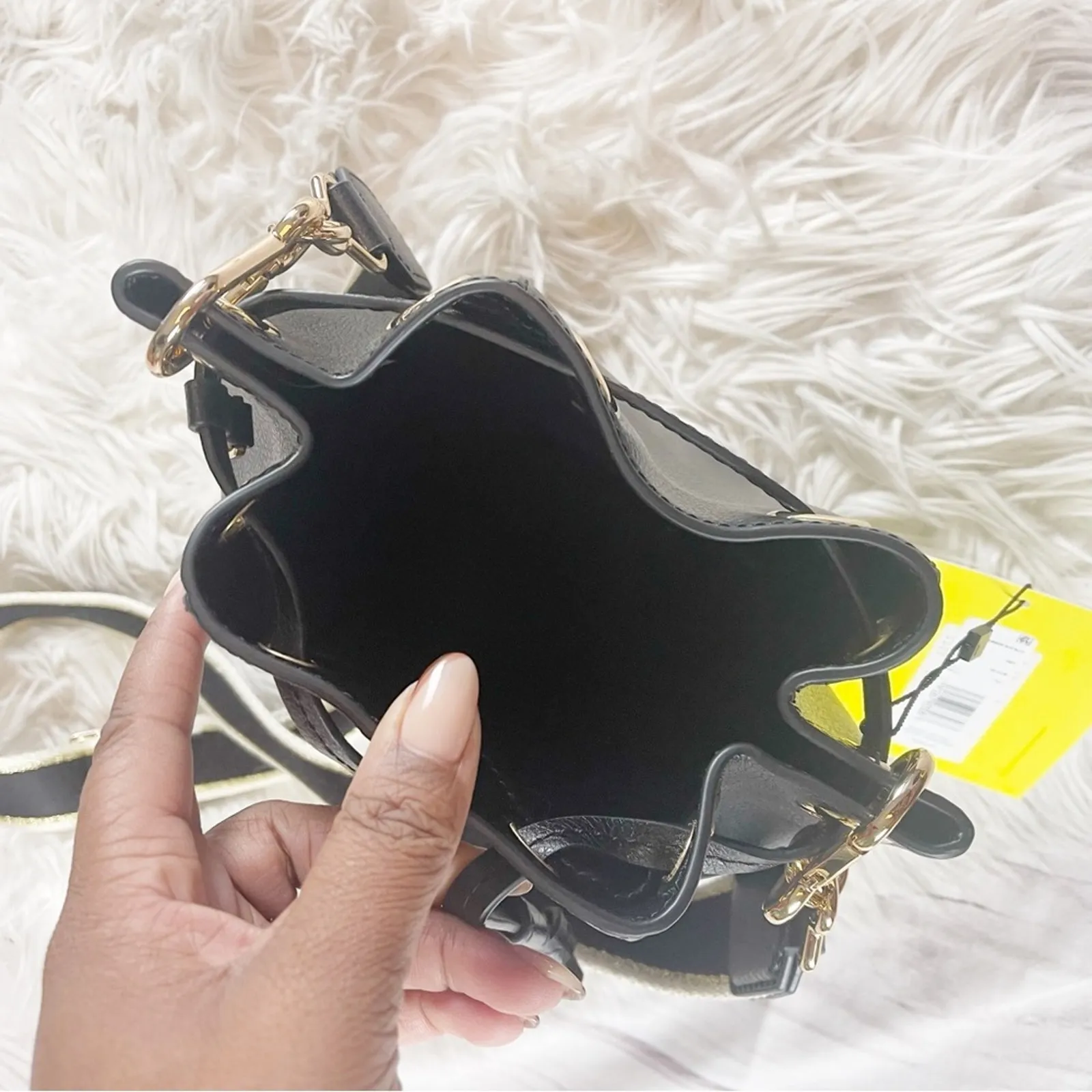 Marc Jacobs The Bucket‎ Leather Bag in Black - Image 6