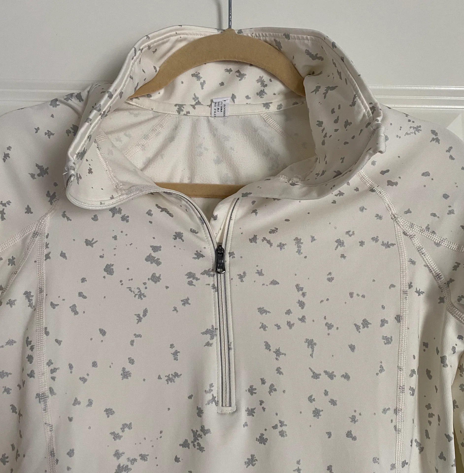 Under Armour Running Jacket - Image 2