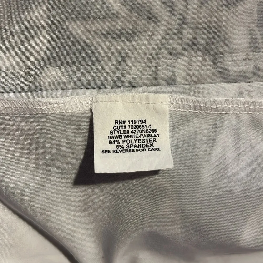 Live and Let Live Short Sleeve V-neck Knee Length With Rhinestones T19* - Image 4