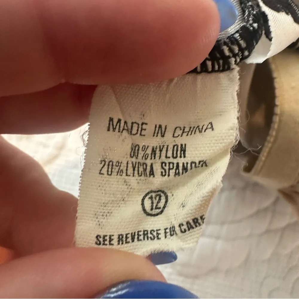 Pierre Cardin Vintage Strapless One Piece Bathing Suit. Size: 12. - Image 7