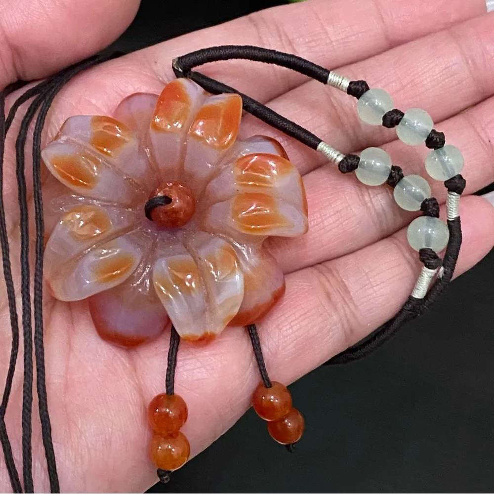 Carnelian Agate Stone Flower Adjustable Cord Necklace - Image 5