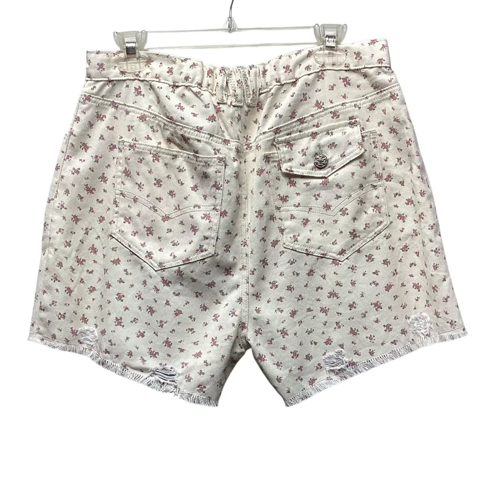 POL  Emmy shorts. Size Medium - Image 5