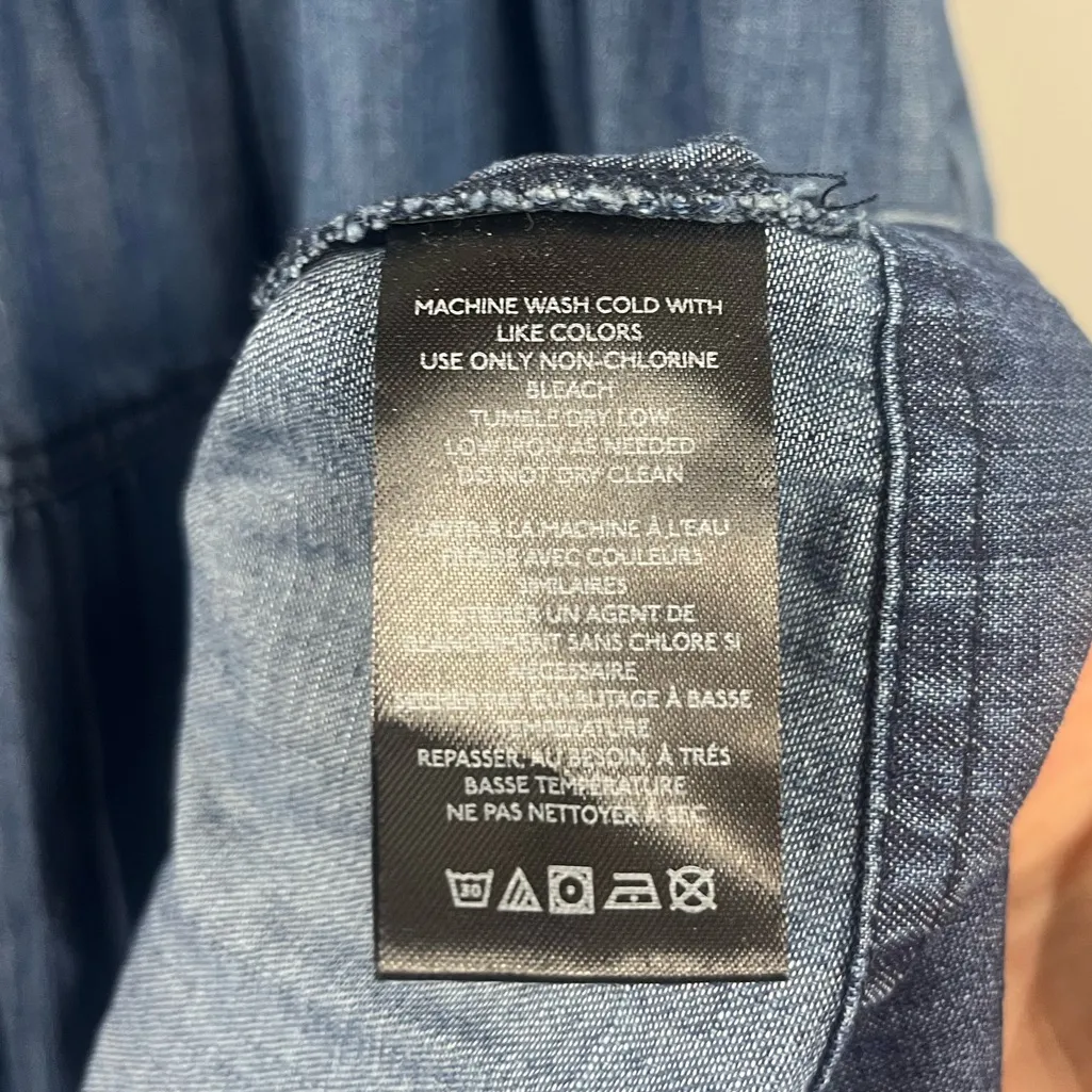 Anthropologie Pilcro Smocked Puff-Sleeve Denim Dress size XS - Image 7