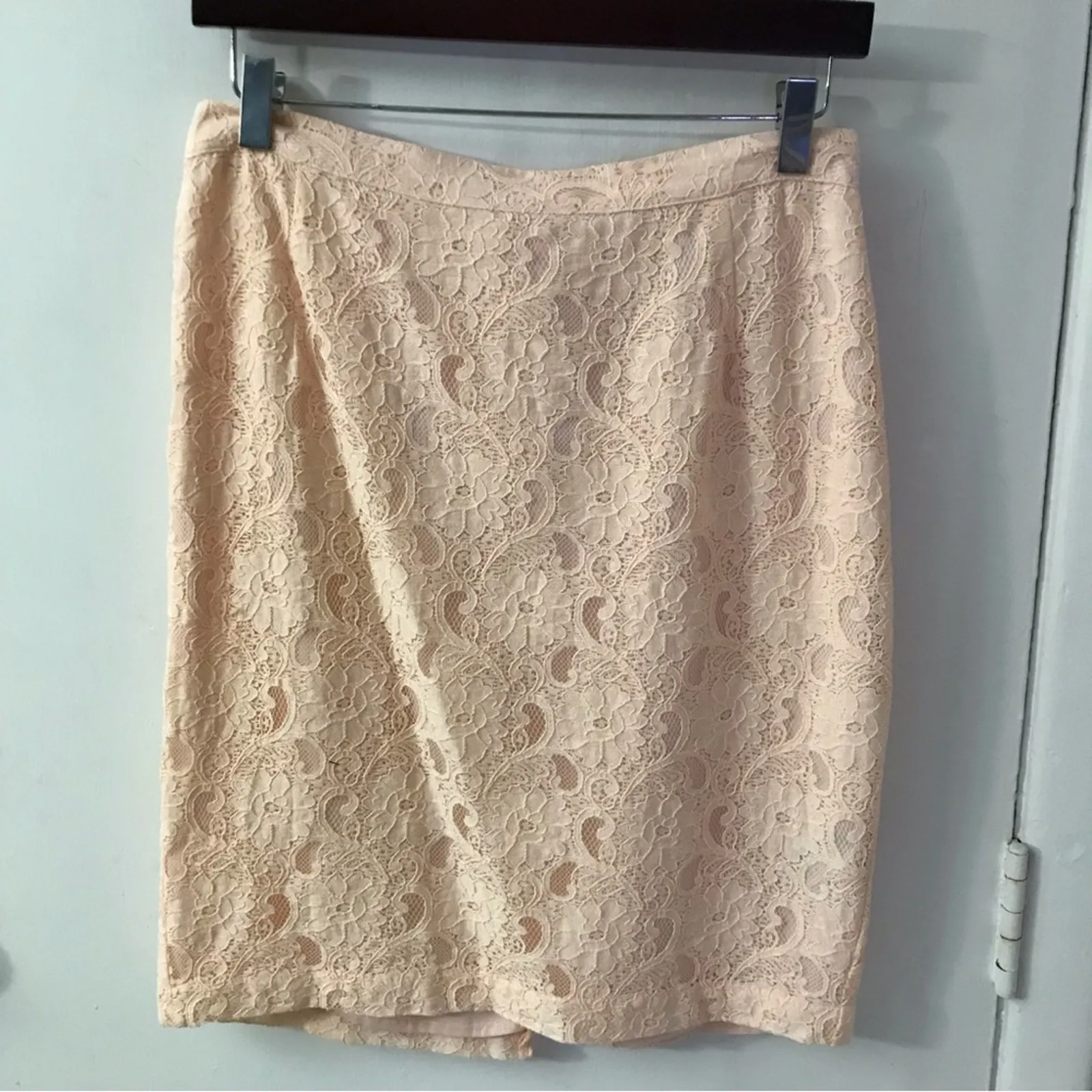 H&M Conscious Collection Peach Fitted Lace Pencil Skirt 10 Wedding Fairycore - Image 2