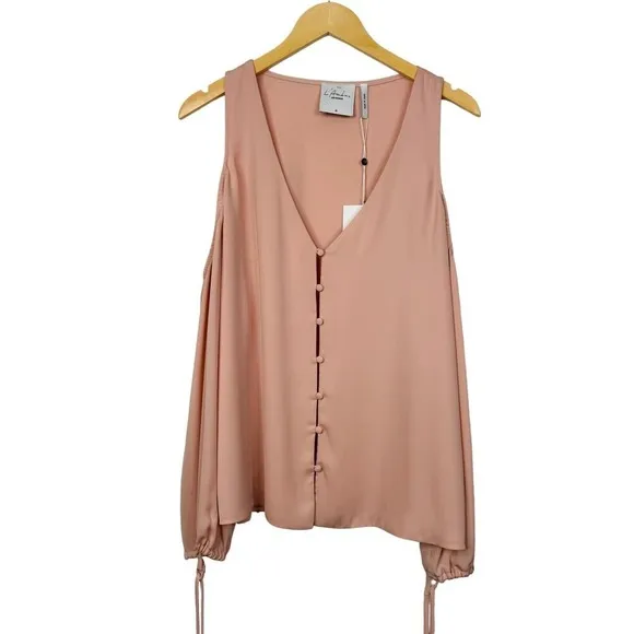 L'ACADEMIE Cold Shoulder Long Sleeve V Neck Blush Top Size M‎ NWT $139 - Image 4