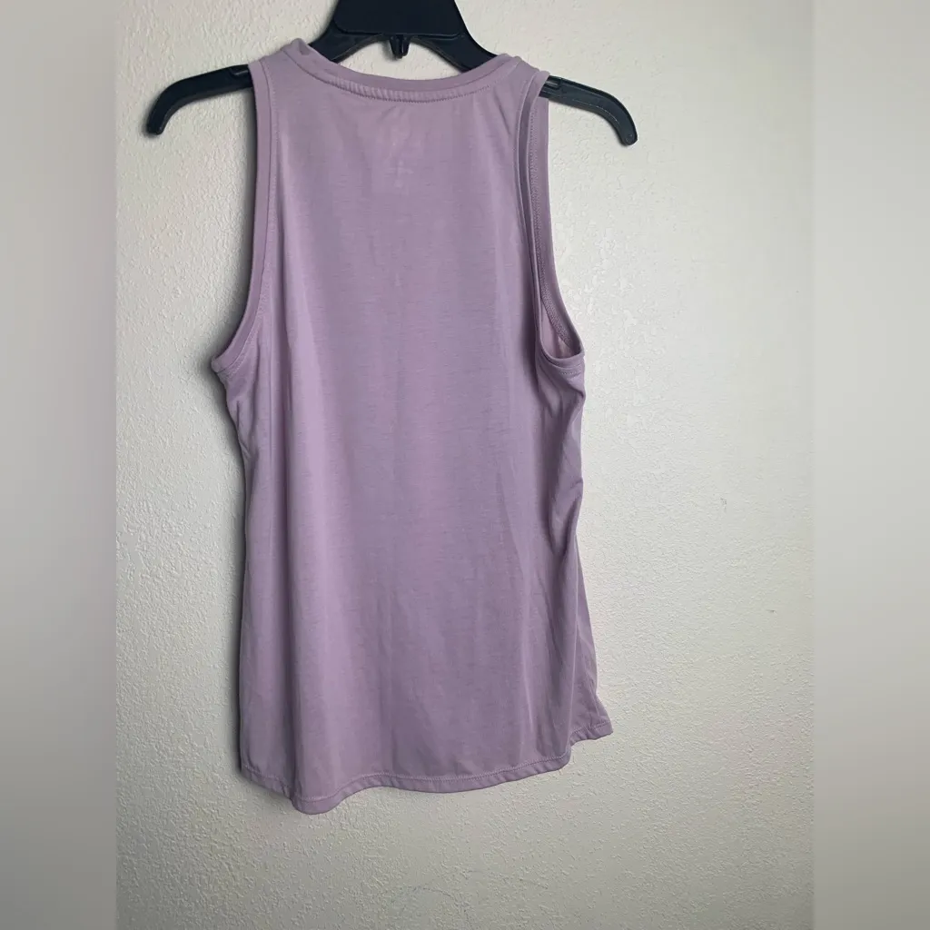 Nike Women's‎ Size Small Yoga Athletic Tank Top Graphic Sleeveless Purple - Image 5