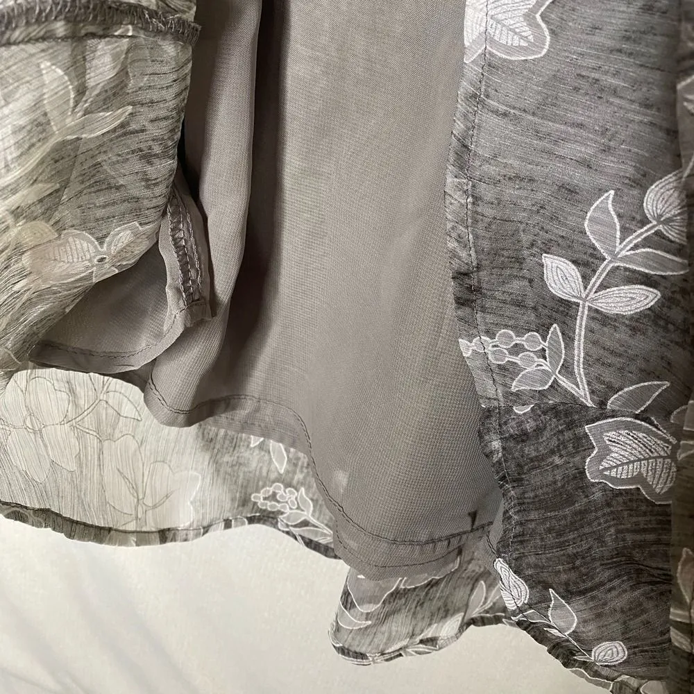 Entro Floral Sleeveless Tiered Peplum Tank Top Gray Small Layered Criss-Cross - Image 9