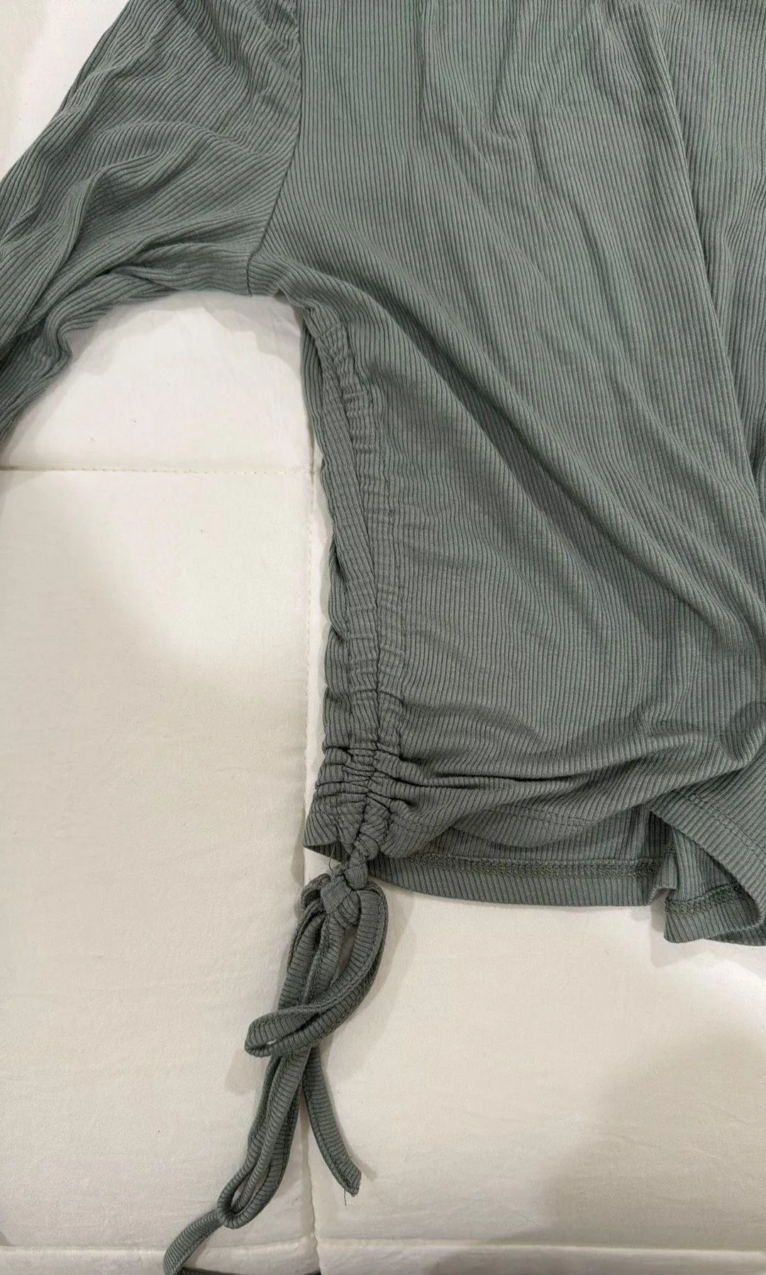 SheIn dark green long sleeve - Image 4