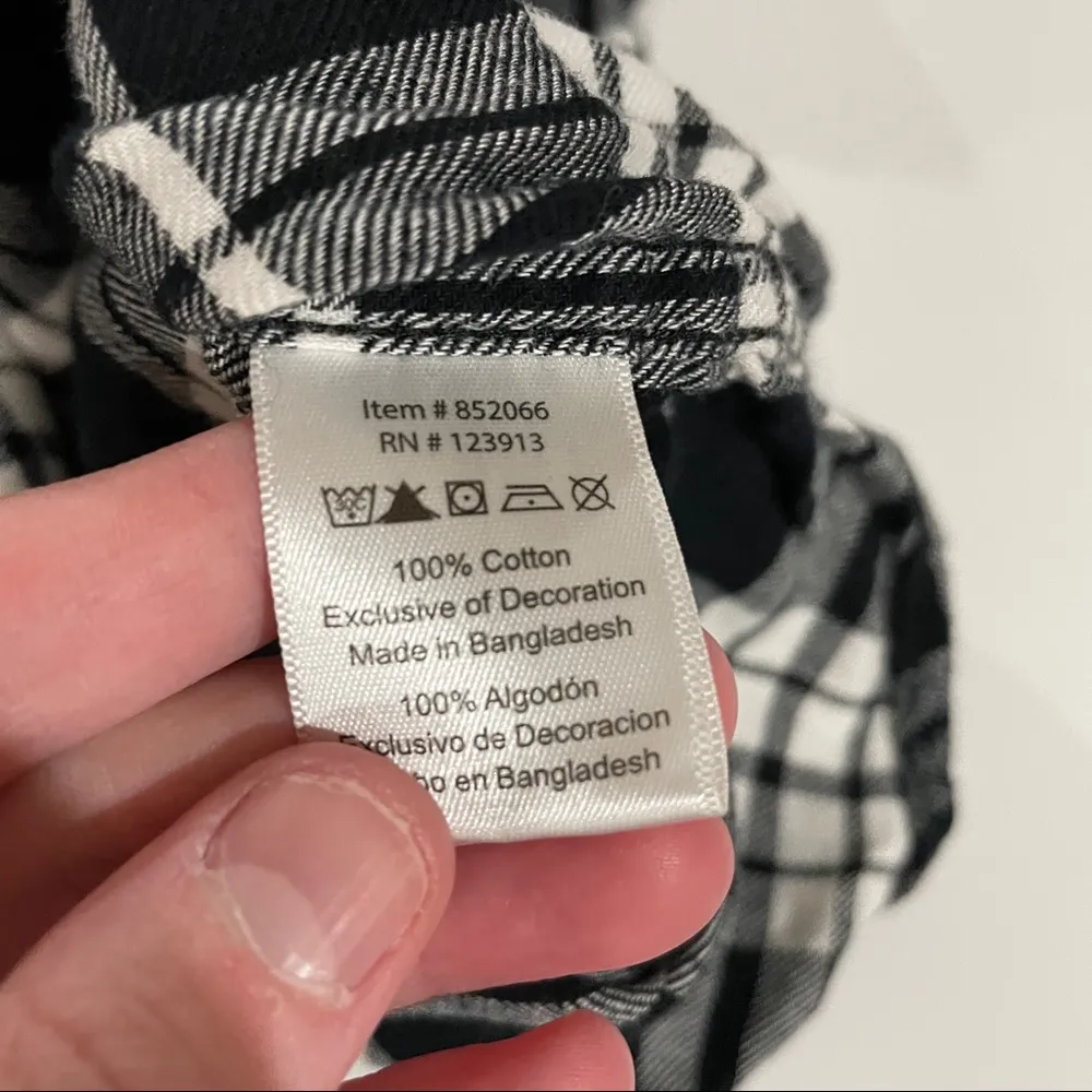 Jachs Girlfriend Black & White Plaid Long Sleeve Button Down Shirt Size M - Image 6