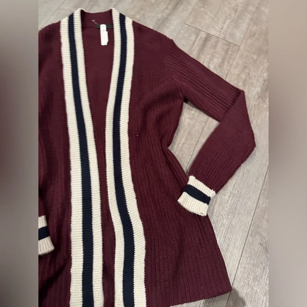 RDI open front burgundy cardigan ✨ - Image 4
